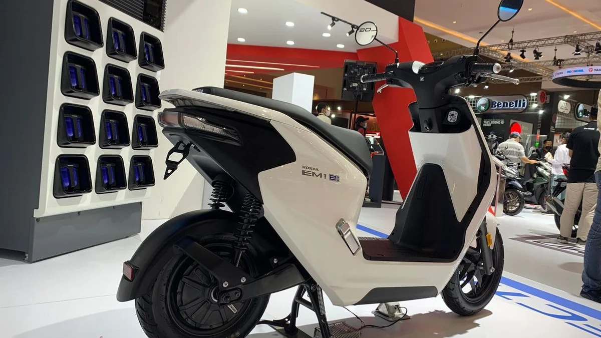 Resmi Rilis, Motor Listrik Honda EM1 e Bawa Keunggulan Jempolan (foto by Kompas Otomotif)