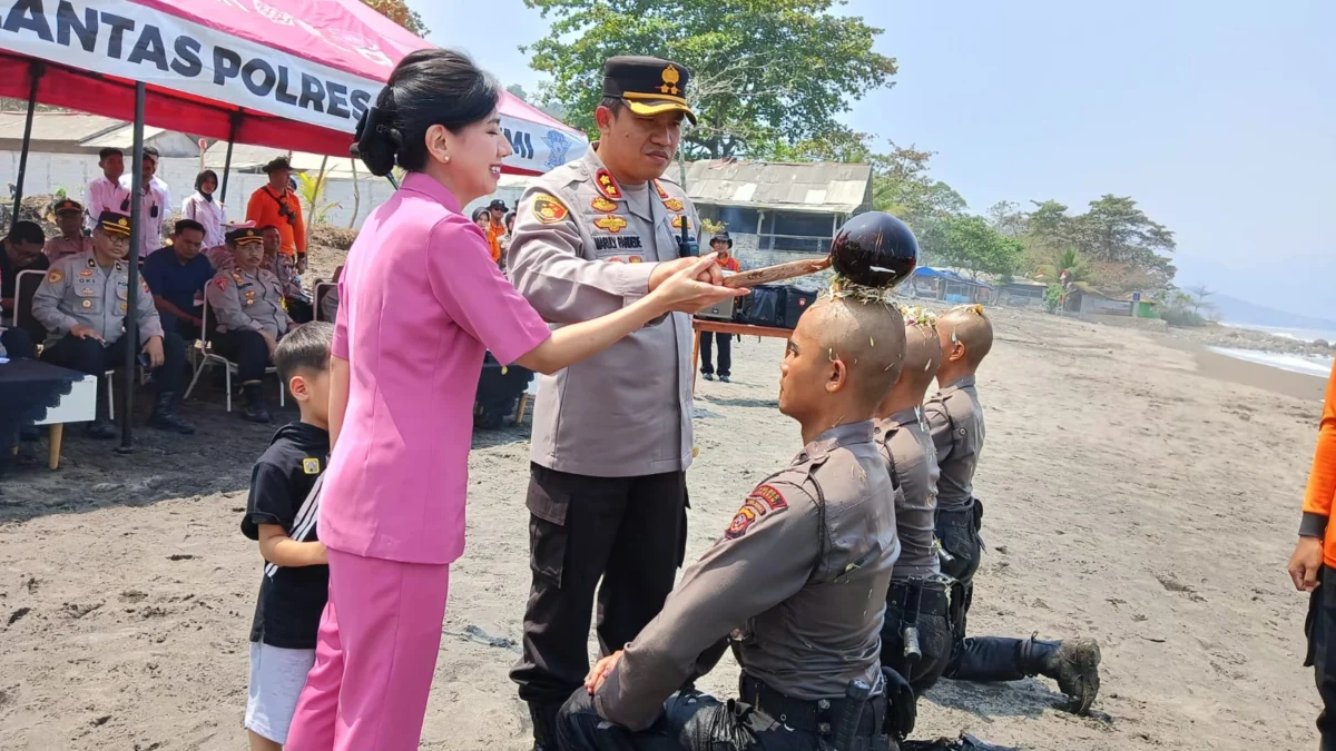 Polres Sukabumi Lakukan Proses Pembaretan Kepada Belasan Bintara Remaja