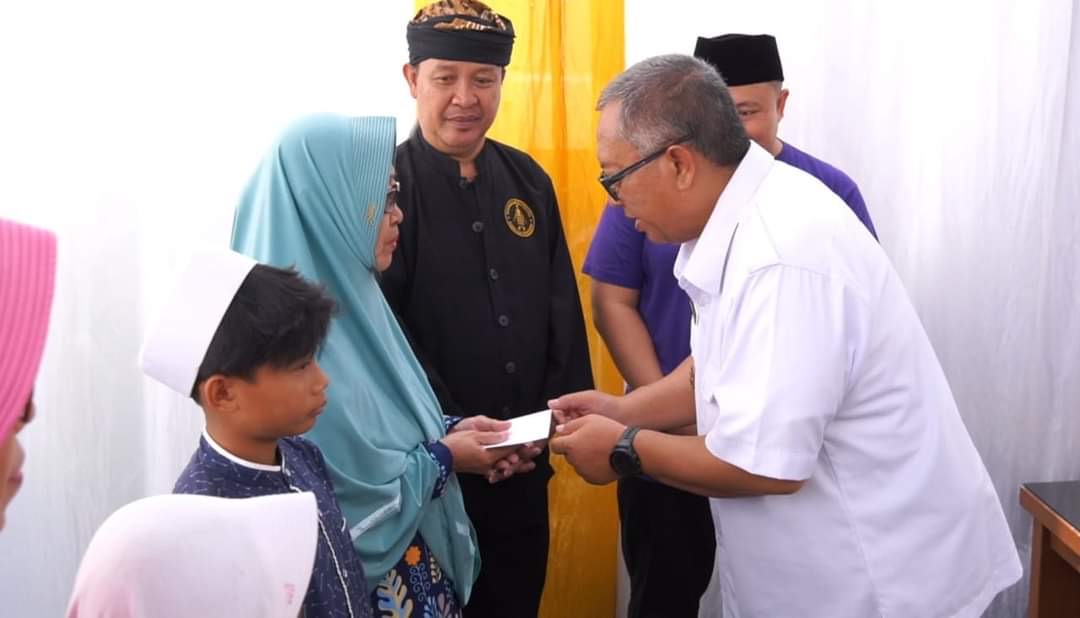 PT.Catur Adidaya Mandiri Serahkan Fasum Pasos ke Pemkab Sukabumi