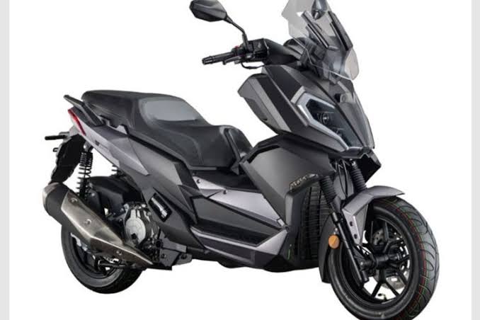 Torch Defender 125 Suguhkan 17 Juta, Honda ADV 160 Kemahalan?