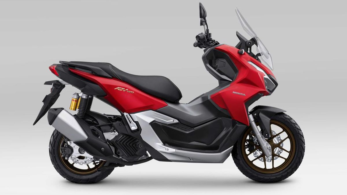 Honda ADV 160, Skutik Adventure dengan Desain Gagah!