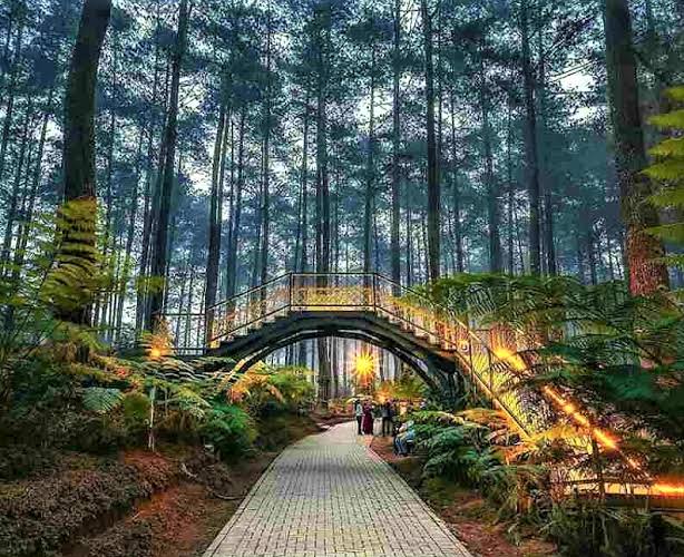 Destinasi Wisata Bandung Murah Cocok untuk Weekend Destinasi Wisata Bandung Murah Cocok untuk Weekend