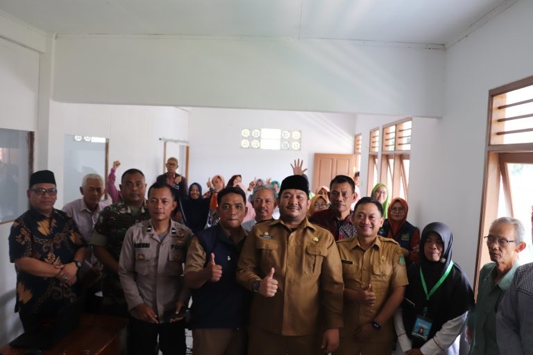 Kecamatan Gunungpuyuh Inisiasi Pengelolaan Sampah,