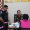 Oknum Pegawai Pegadaian Tilap Duit Ratusan Juta