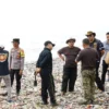 Kawasan Pantai Cibutun Kembali Dipenuhi Sampah