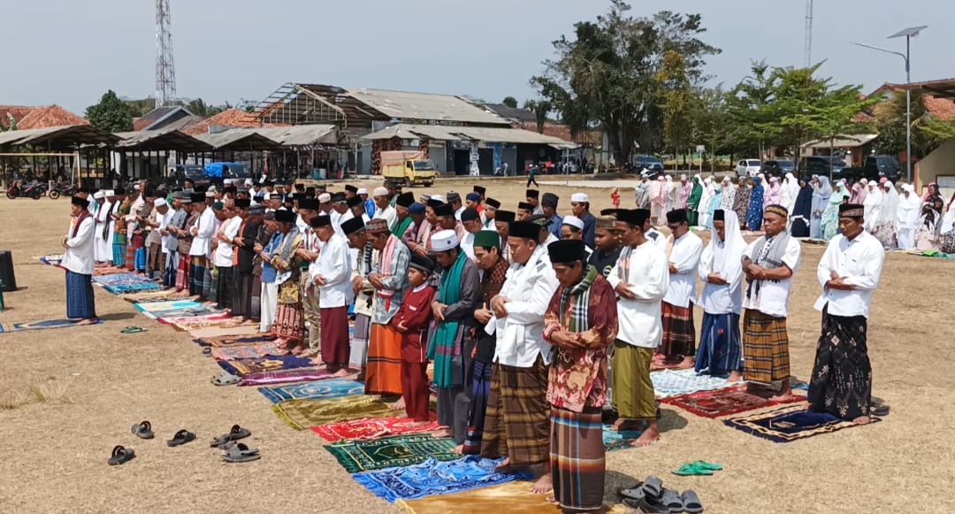 Minta Hujan, Masyarakat Cilacap Sholat Istisqo 