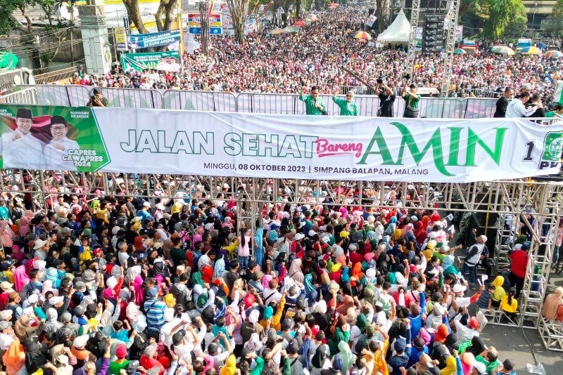 Survei Elektabilitas AMIN Masih 27 Persen di Bawah Ganjar dan Prabowo Survei Elektabilitas AMIN Masih 27 Persen di Bawah Ganjar dan Prabowo