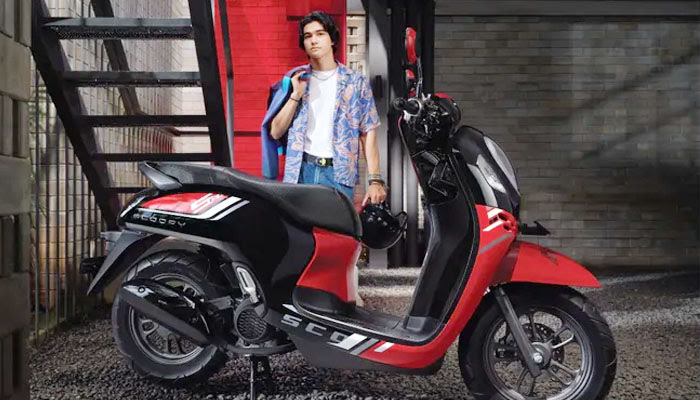 Review Honda Scoopy Prestige 2023 yang Dirancang dengan eSAF