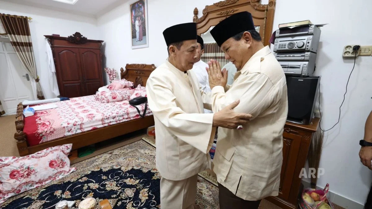 Habib Luthfi Ditunjuk Jadi Pembina TKN Prabowo-Gibran