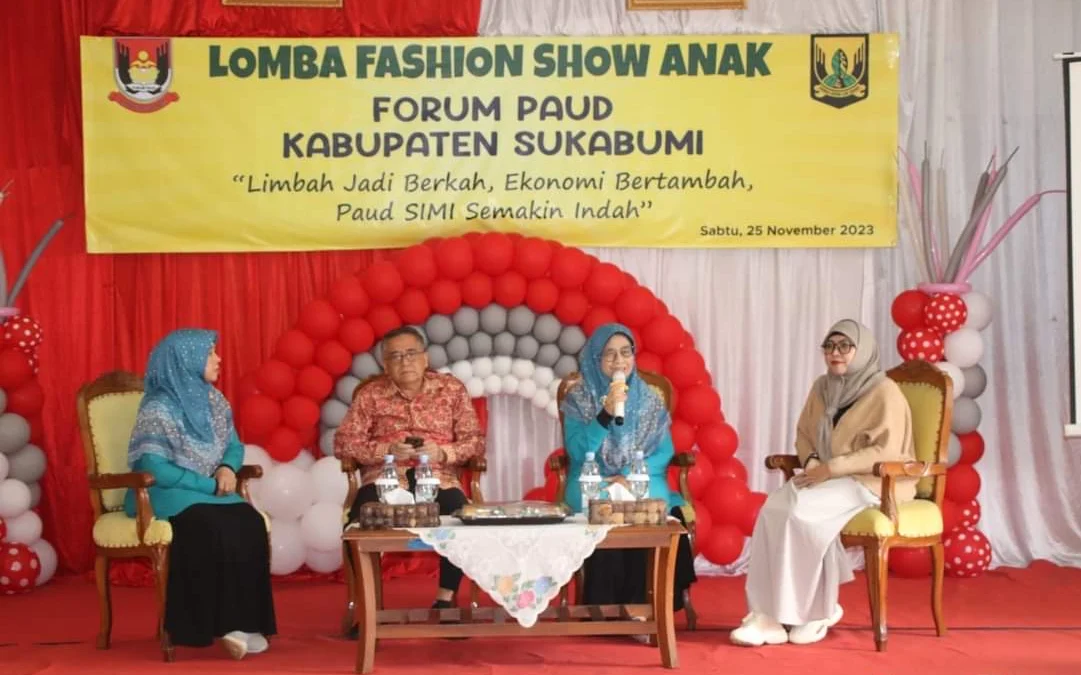 Puluhan Pelajar PAUD Lomba Busana Muslim dari Bahan Limbah Kain