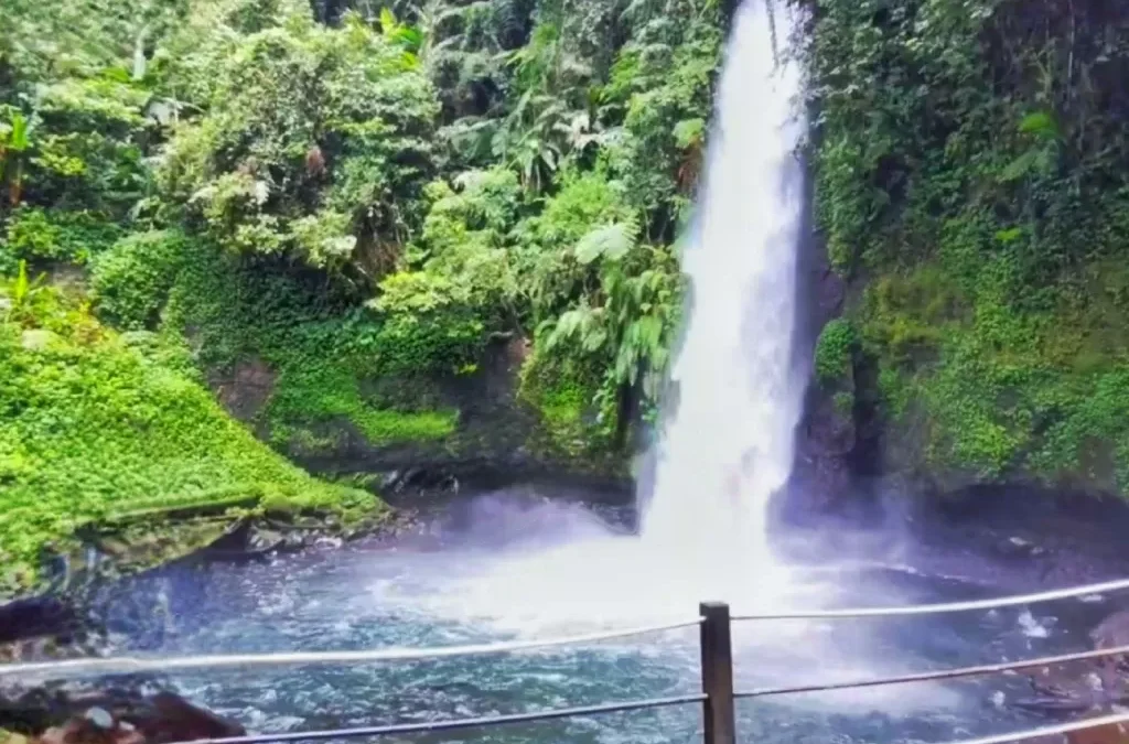 Curug Sawer