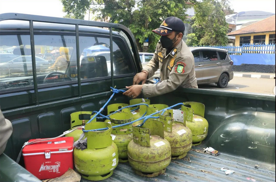 Tertibkan PKL di Ruas Jalan Dilarang Berjualan