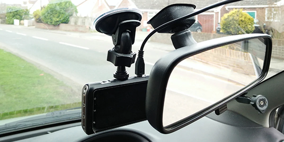 Berikut Rekomendasi Dash Cam Dengan Kualitas Terbaik