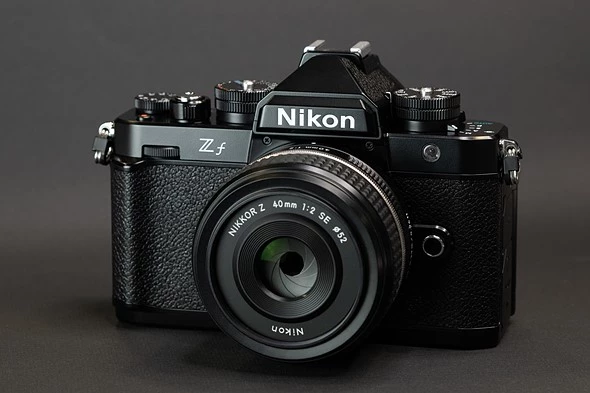 Kamera Nikon ZF