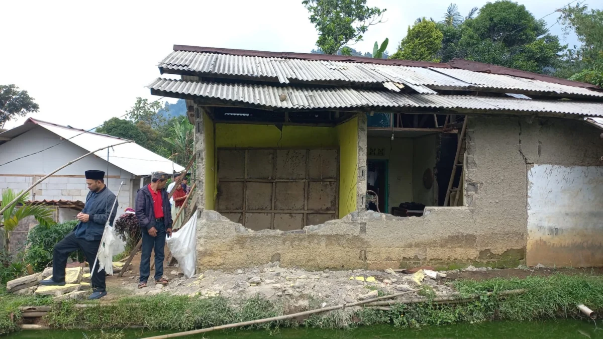 PMI Siaga Tanggulangi Dampak Gempa