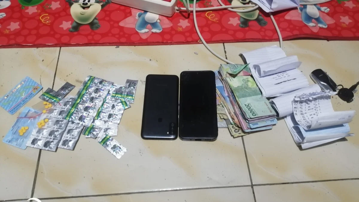 Anggota TNI Tangkap Pengedar Obat Terlarang