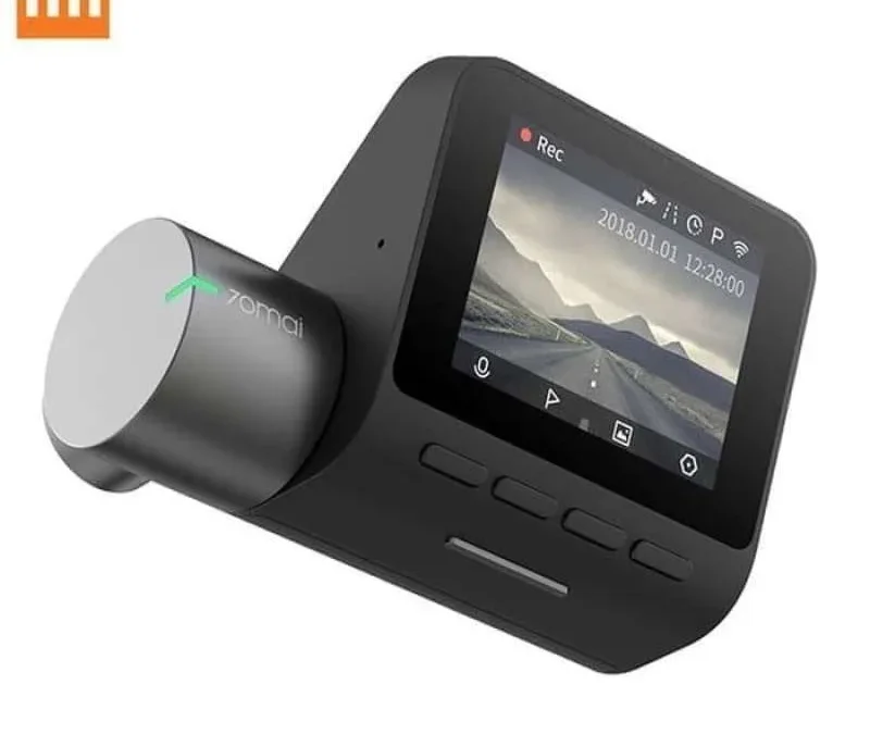 Layar Mini LED dan Resolusi Kamera Yang Jernih Dashcam Xiaomi 70mai