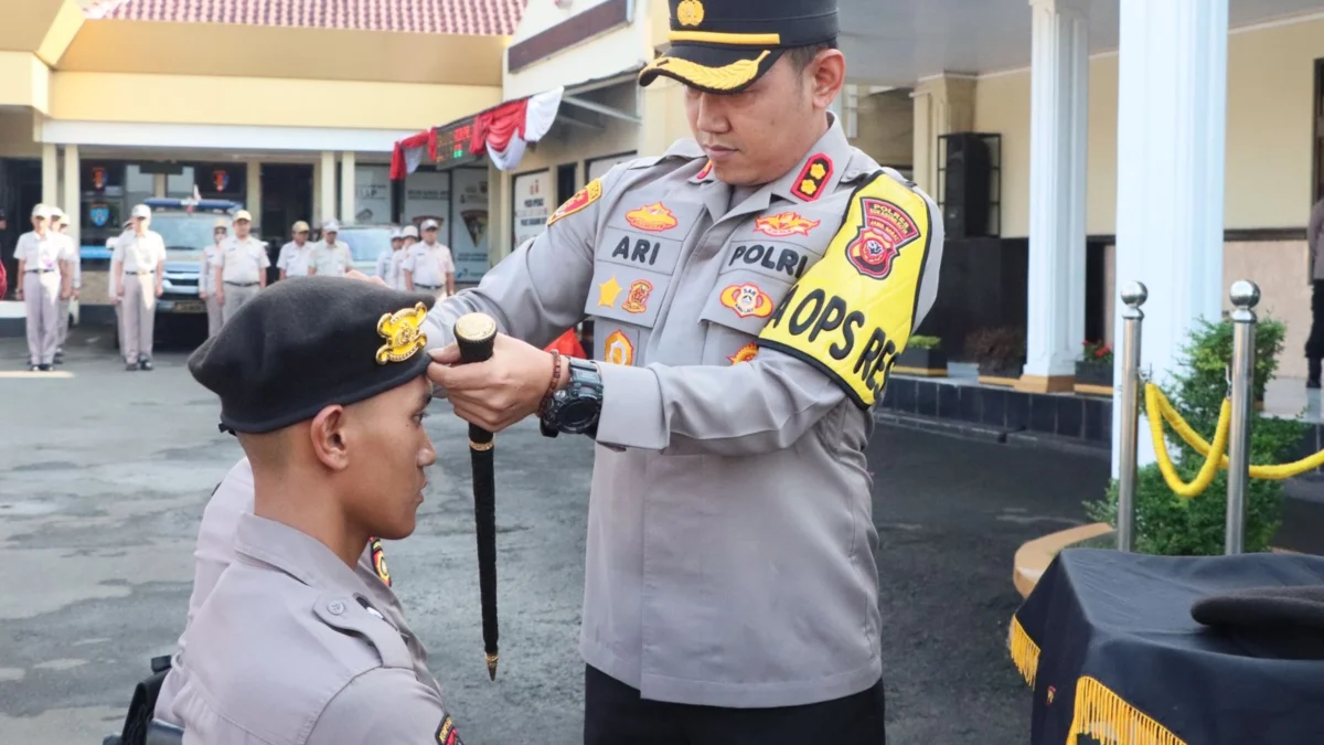 Pembaretan Samapta kepada 24 Bintara