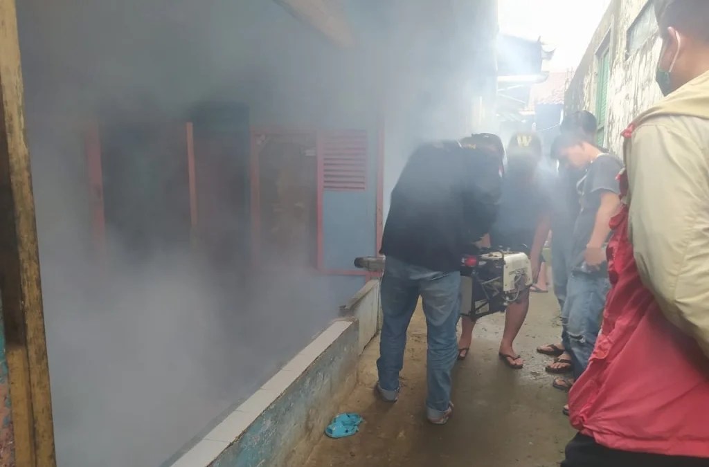 Antisipasi Kasus DBD dan Chikungunya dengan Fogging dan PHBS