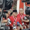 Hasto Minta Kader PDIP Berani Lawan Intimidasi