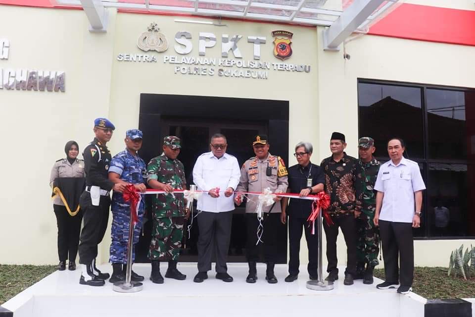 Bupati Resmikan Dua Gedung Sentra Pelayanan di Mapolresta Sukabumi