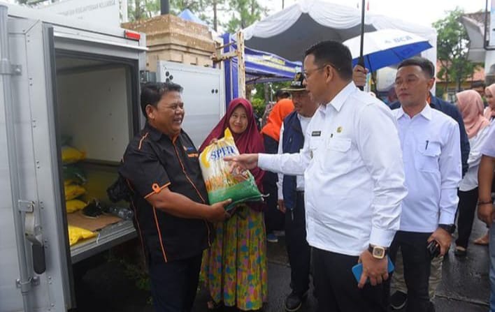 Pasar Murah Sedot Animo Masyarakat