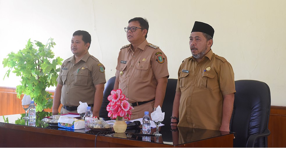 Pj Wali Kota Sukabumi Dorong Disiplin Kerja, Inovasi, dan Netralitas Aparatur Disdikbud