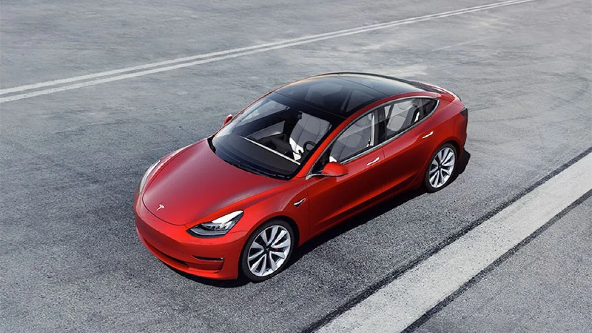 Tesla Model 3 Membongkar Keunggulan dan Performa Mobil Listrik Terpopuler