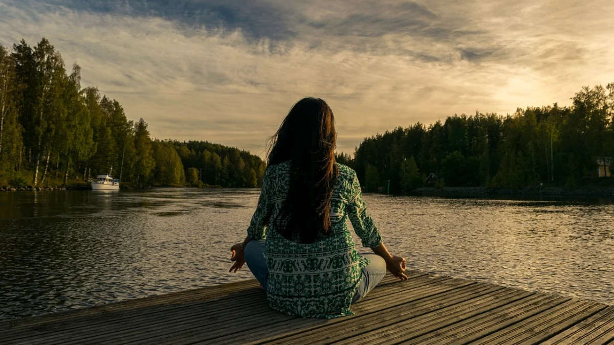 Menggali Diri Lewat Meditasi Meningkatkan Kesadaran dan Kesejahteraan