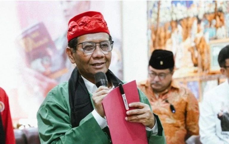 Surat Terbuka untuk Mahfud MD Soal Dosa Ibu Lahirkan Anak yang Tak Berakhlak