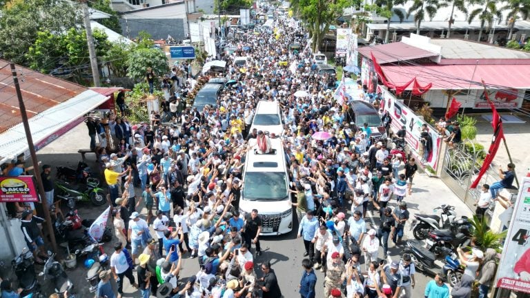 Prabowo Pulang Kampung Disambut Puluhan Ribu Masyarakat Sulut