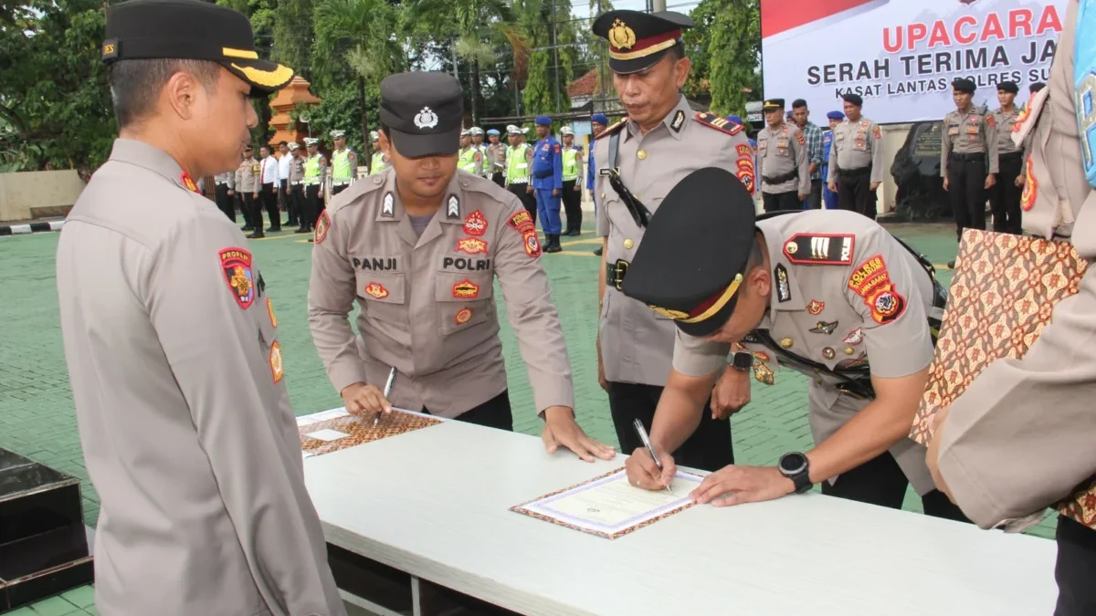 Kasatlantas Polres Sukabumi resmi berganti pimpinan dari AKP Sujana Awin Umar kepada AKP Fiekry Adi Perdana