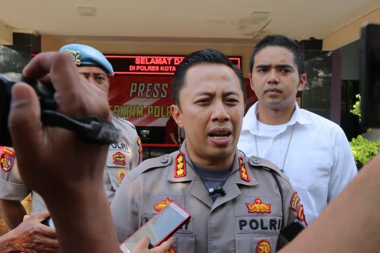 Kapolres Metro Jakarta Selatan Kombes Pol Ade Ary Syam Indradi