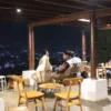 Masih bingung nyari tempat nongkrong dimana? Mending coba kunjungin Cafe Humaira Puncak Bogor deh