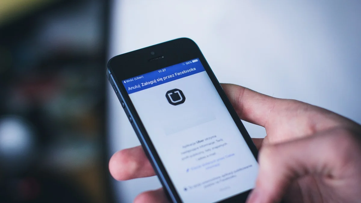 Facebook Ads untuk E-commerce Strategi Terbaik untuk Meningkatkan Penjualan Online Facebook Ads untuk E-commerce Strategi Terbaik untuk Meningkatkan Penjualan Online