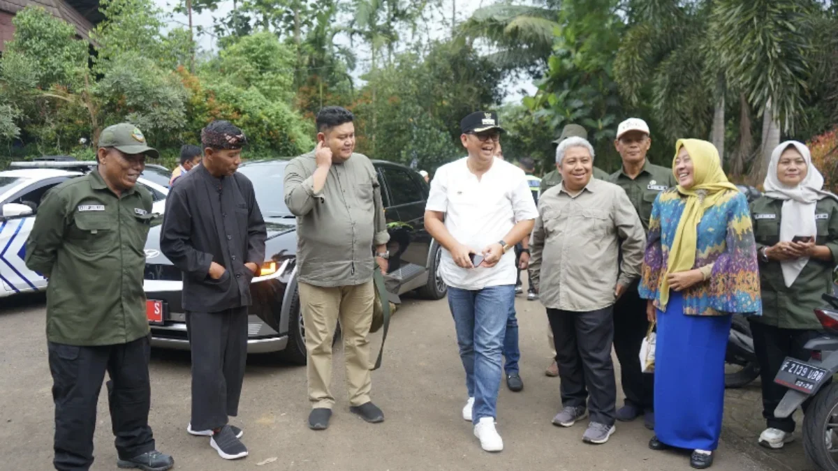 Pj Wali Kota Sukabumi Kusmana Hartadji menerima Kepala Dishut Jabar Dodit Ardian