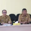 Sekda kabupaten Sukabumi, Ade Suryaman memimpin Rapat