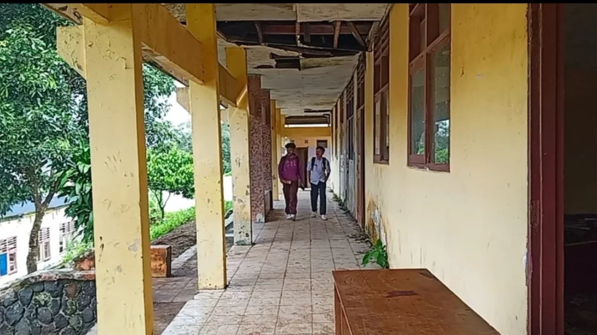 Kondisi lingkungan SMPN 1 Jampangtengah Kabupaten Sukabumi