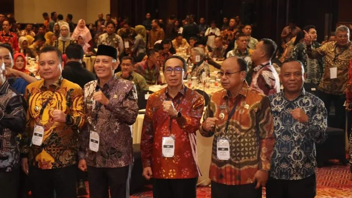 Sekda Kabupaten Sukabumi Ade Suryaman menghadiri SPM Award 2024