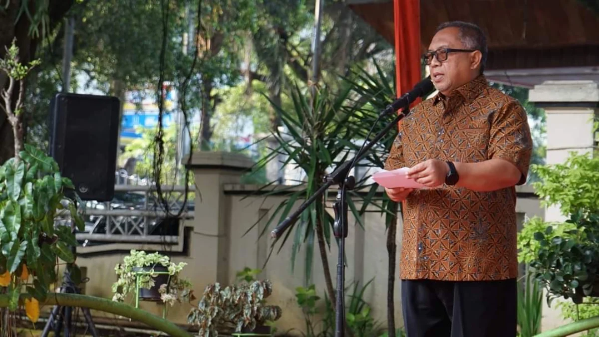 Bupati Sukabumi Marwan Hamami memimpin Apel Pagi