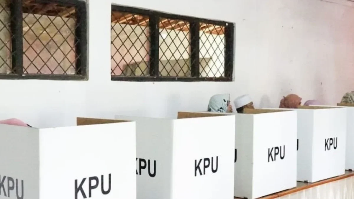 RAWAN BENCANA: KPU Kabupaten Sukabumi memetakan Tempat Pemungutan Suara (TPS) Pilkada 2024