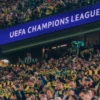 Dukungan suporter Borussia Dortmund di laga Liga Champions.