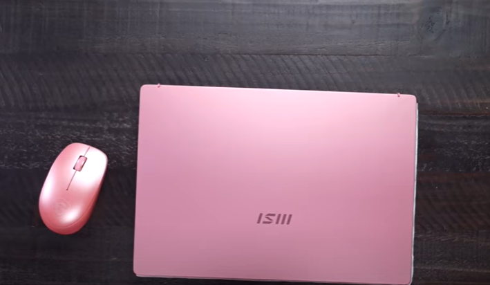 Laptop Warna Pink dan Rose Gold yang Stylish dan Berperforma Tangguh!