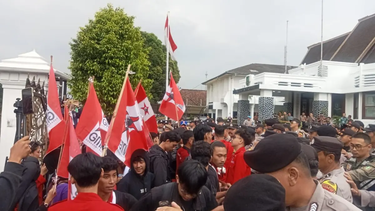 Istimewa