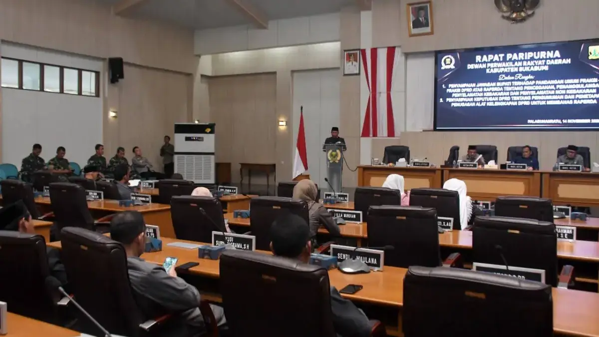 Paripurna DPRD Kabupaten Sukabumi Penyampaian Bupati Terhadap Pandangan Umum Fraksi Istimewa