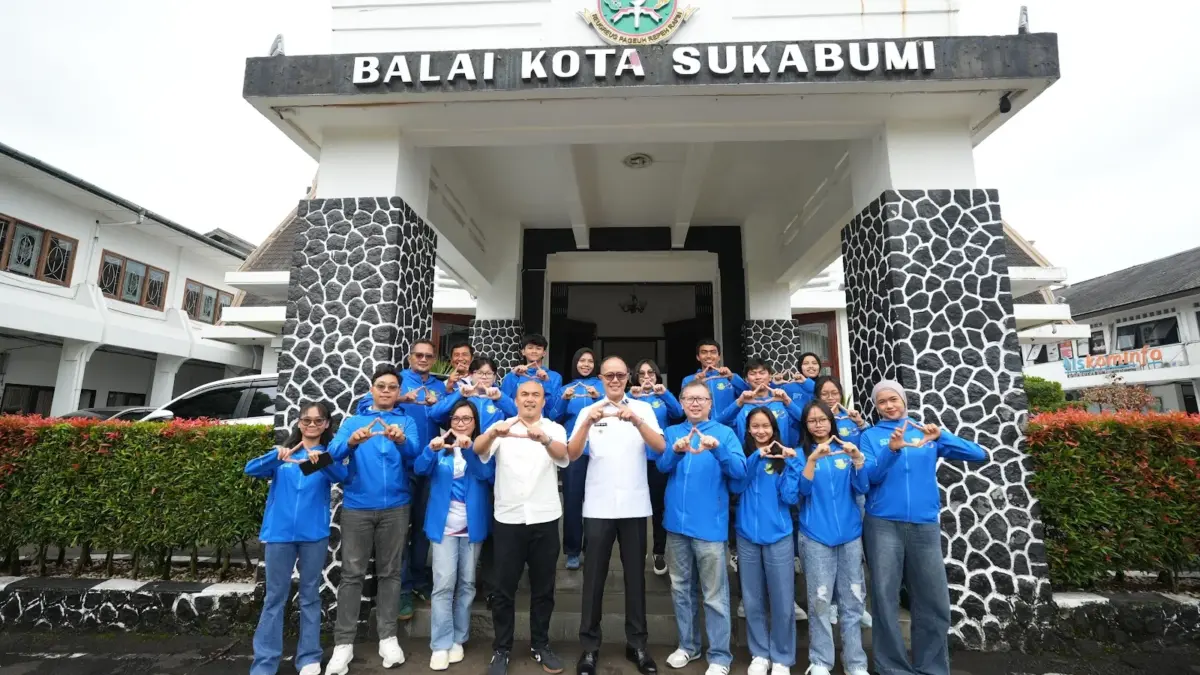 Wali Kota Sukabumi Lepas Kontingen Cabor Anggar ke BK Porprov Istimewa