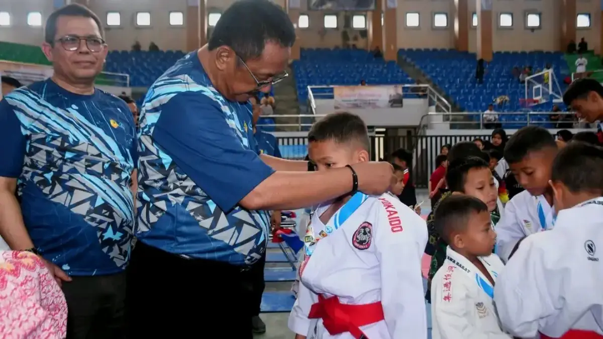 Ratusan Atlet Ikuti Kejurda Open Tournament Karate Bupati Sukabumi III Istimewa