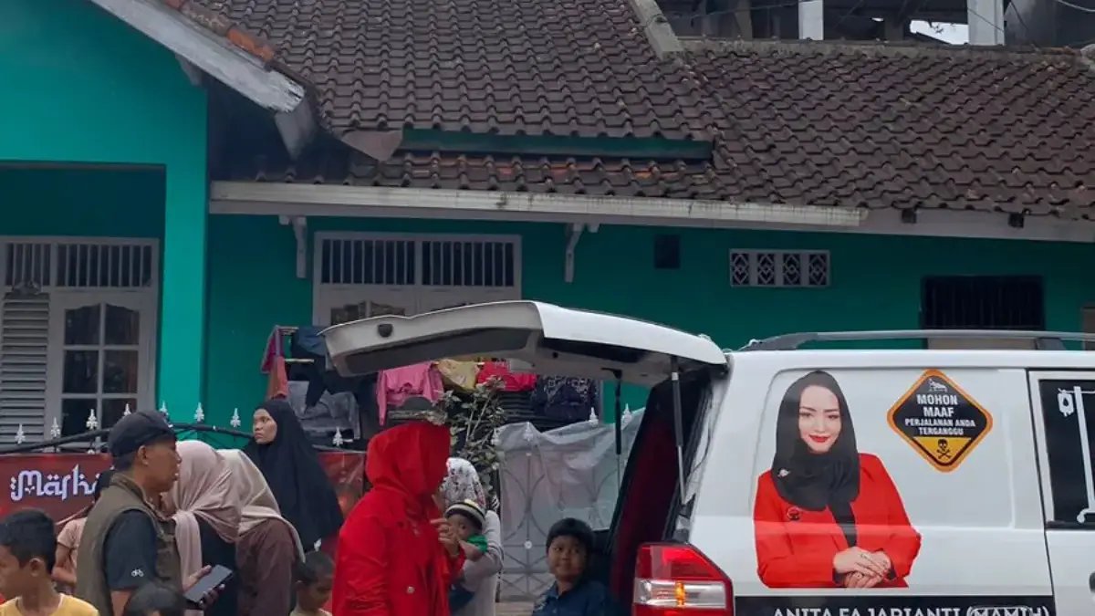 Anggota DPRD Kota Sukabumi Fasilitasi Bazzar Takjil Istimewa