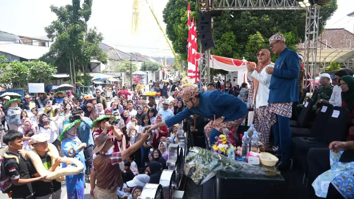 Karnaval Budaya di Kota Sukabumi Berlangsung Meriah Istimewa