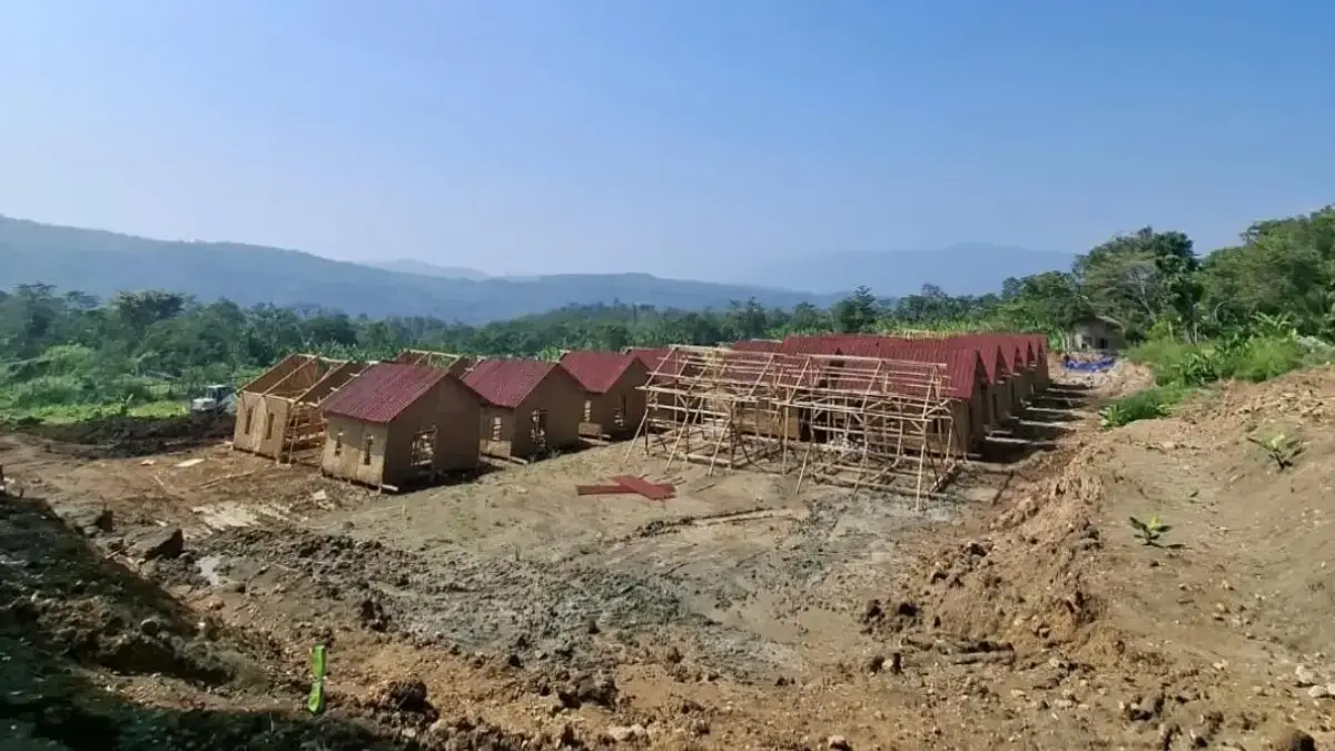 Pemkab Kebut Pembangunan Huntap Korban Pergerakan Tanah di Cikadu Istimewa
